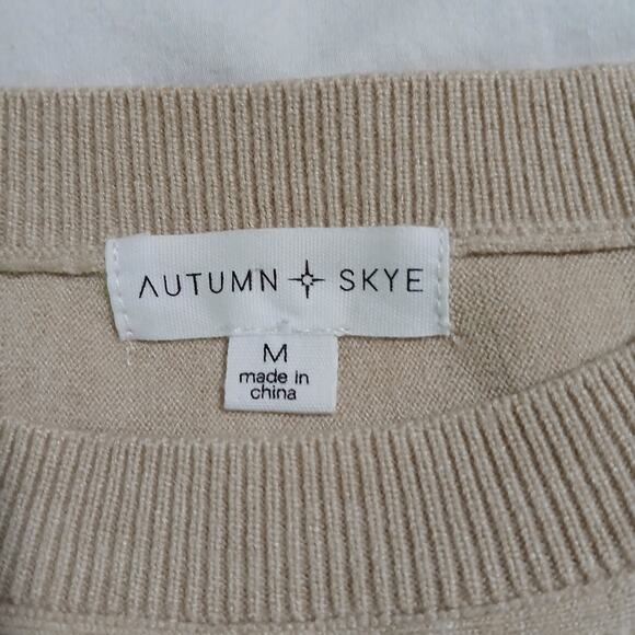 Autumn Skye Women's Medium lightweight cream and white sweater crew neck - Picture 2 of 9